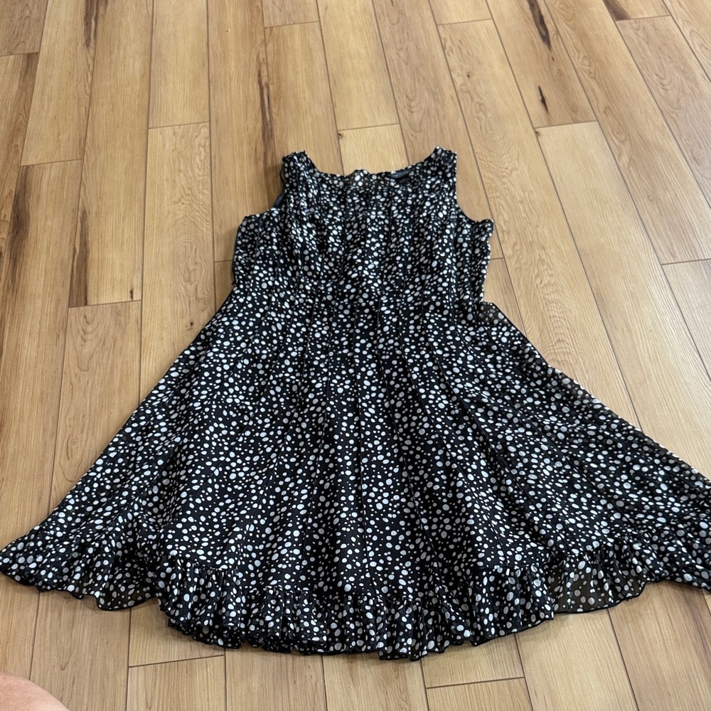 Jessica Howard Black and White Polka Dot Dress